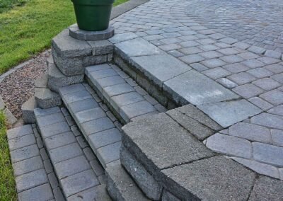 stoops & steps